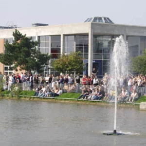 School Desc 01
